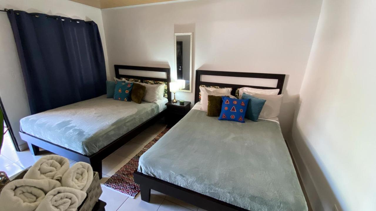 Roxy'S Bed & Breakfast Boca Chica Εξωτερικό φωτογραφία