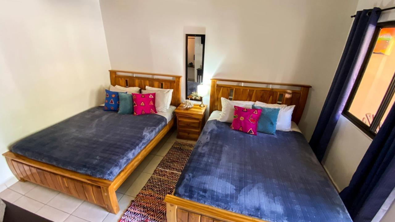 Roxy'S Bed & Breakfast Boca Chica Εξωτερικό φωτογραφία