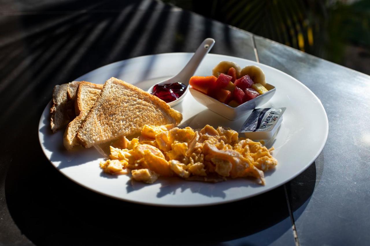 Roxy'S Bed & Breakfast Boca Chica Εξωτερικό φωτογραφία